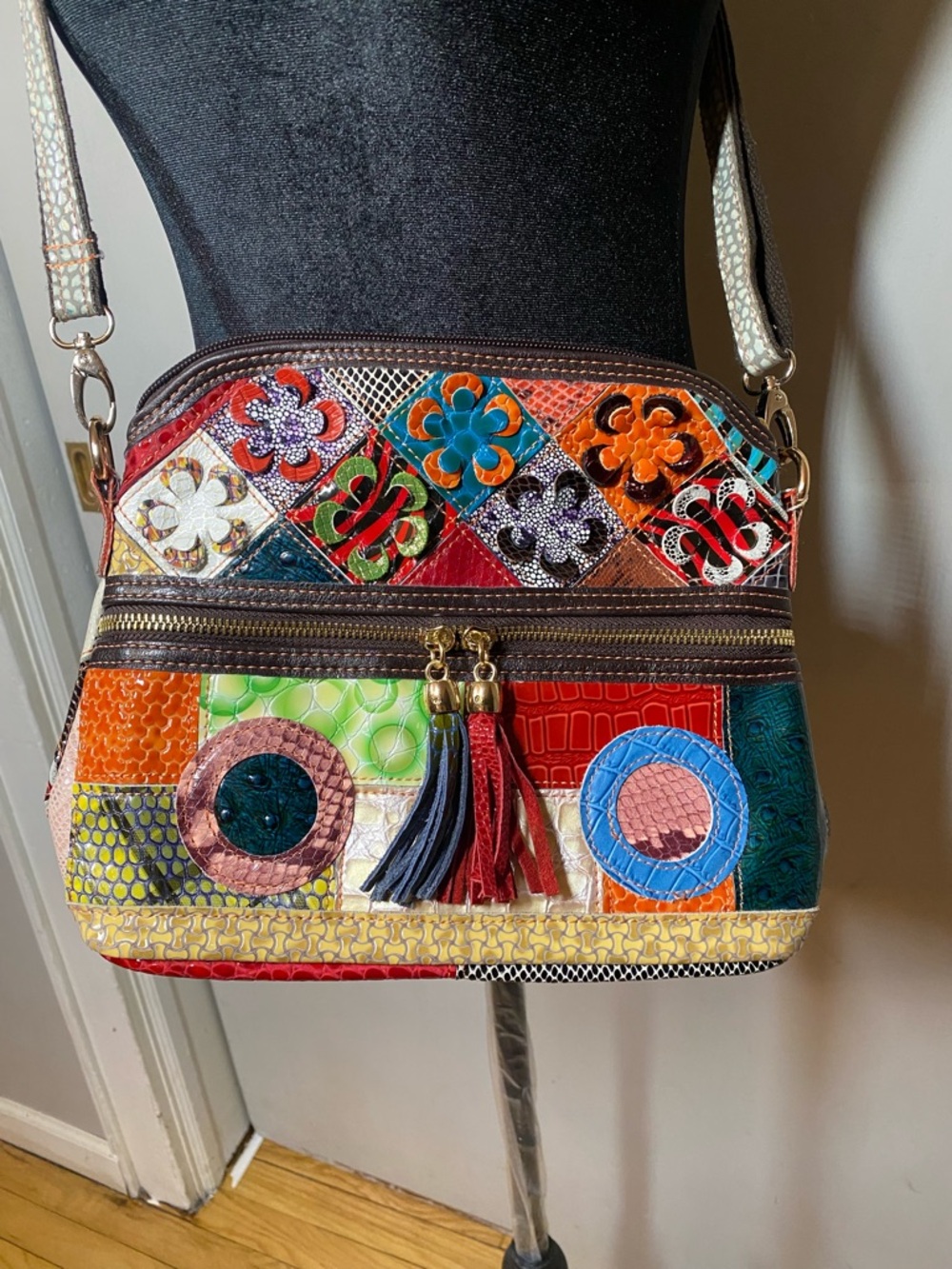 Colorful Patchwork Crossbody Bag - Multicolor - Picture 2 of 5